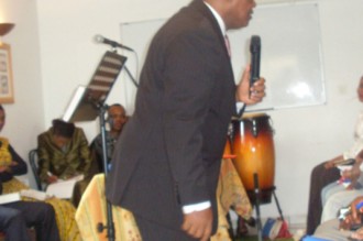 Togo : Un ancien Premier Ministre menace de mort un éminent religieux